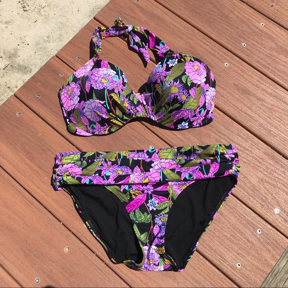 Victoria’s Secret Floral bikini